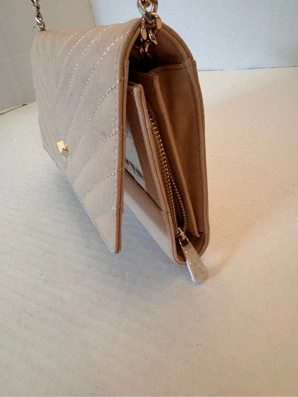Botkier sleek quilted